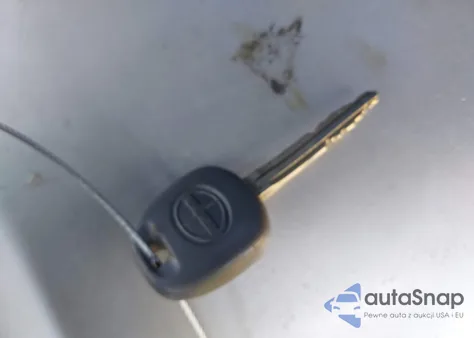 2005 Scion Tc z USA, uszkodzony, nr VIN JTKDE177450051416